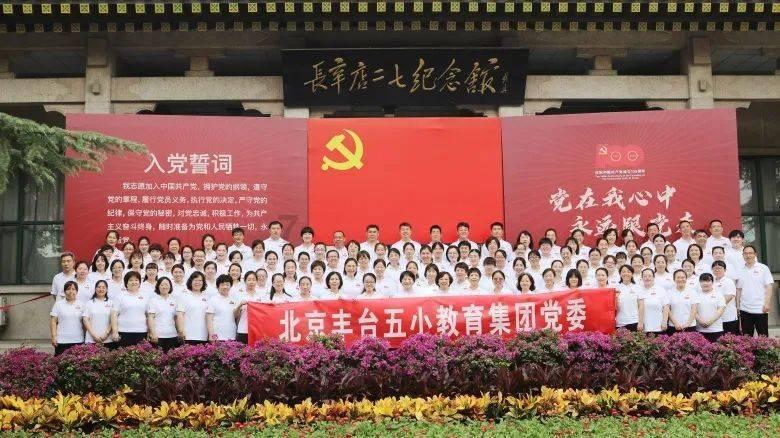 我乡村医生57岁，买了农村养老保险，现在想买乡村医生社保，我该怎么做？？
